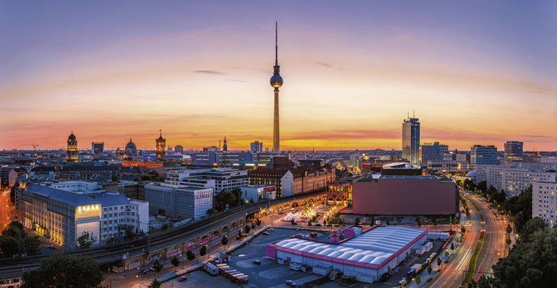 Das Berliner Zentrum an der Alexanderstraﬂe