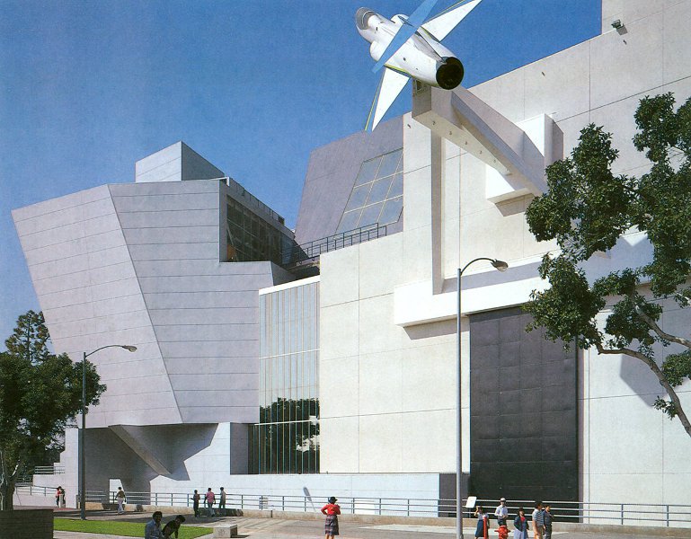 Das Aerospace Museum in California ist eines der ersten grossen Projekte von Frank O'Gehry
