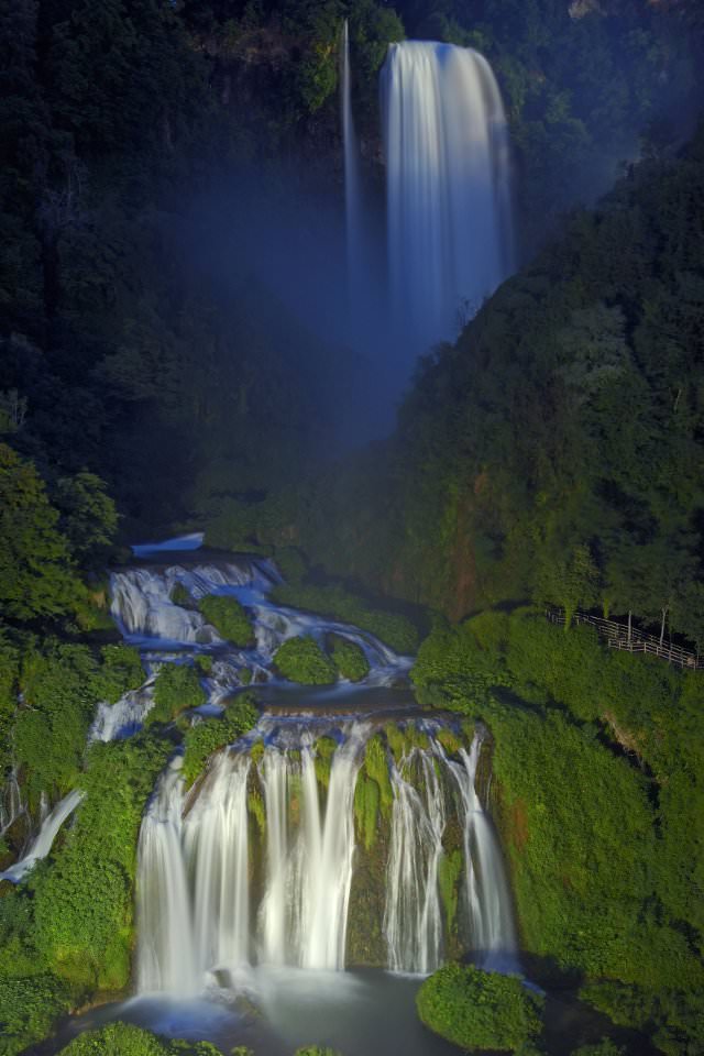 cascata delle marmore italien 31621997 - FACES.ch