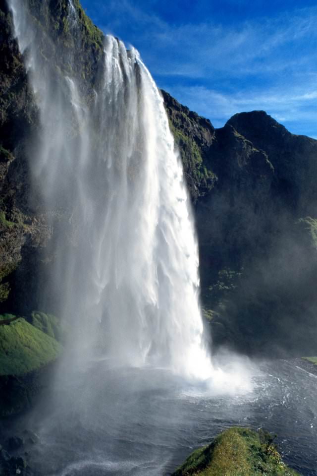 seljalandsfoss island 85283476 - FACES.ch