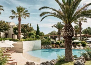 Hangout with Zeus – Cretan Malia Park