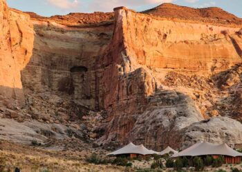 Landing on Mars: Amangiri & Camp Sarika in Utah