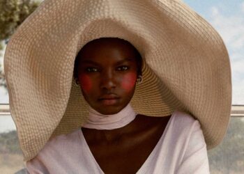 Editorial by Sallyhateswing