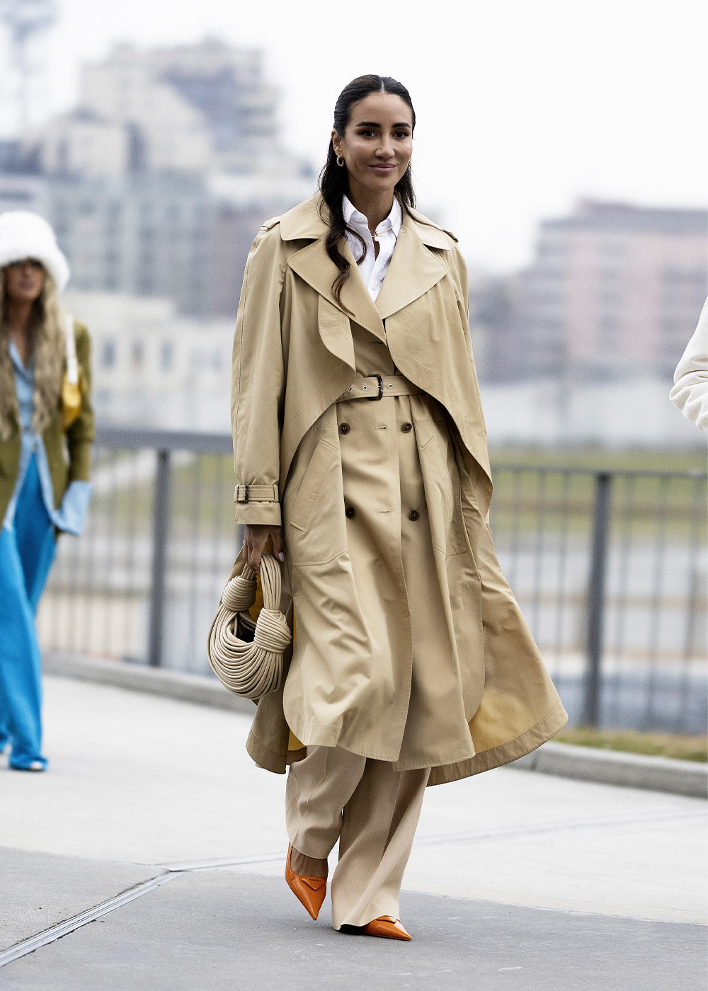 Street Style: Beige