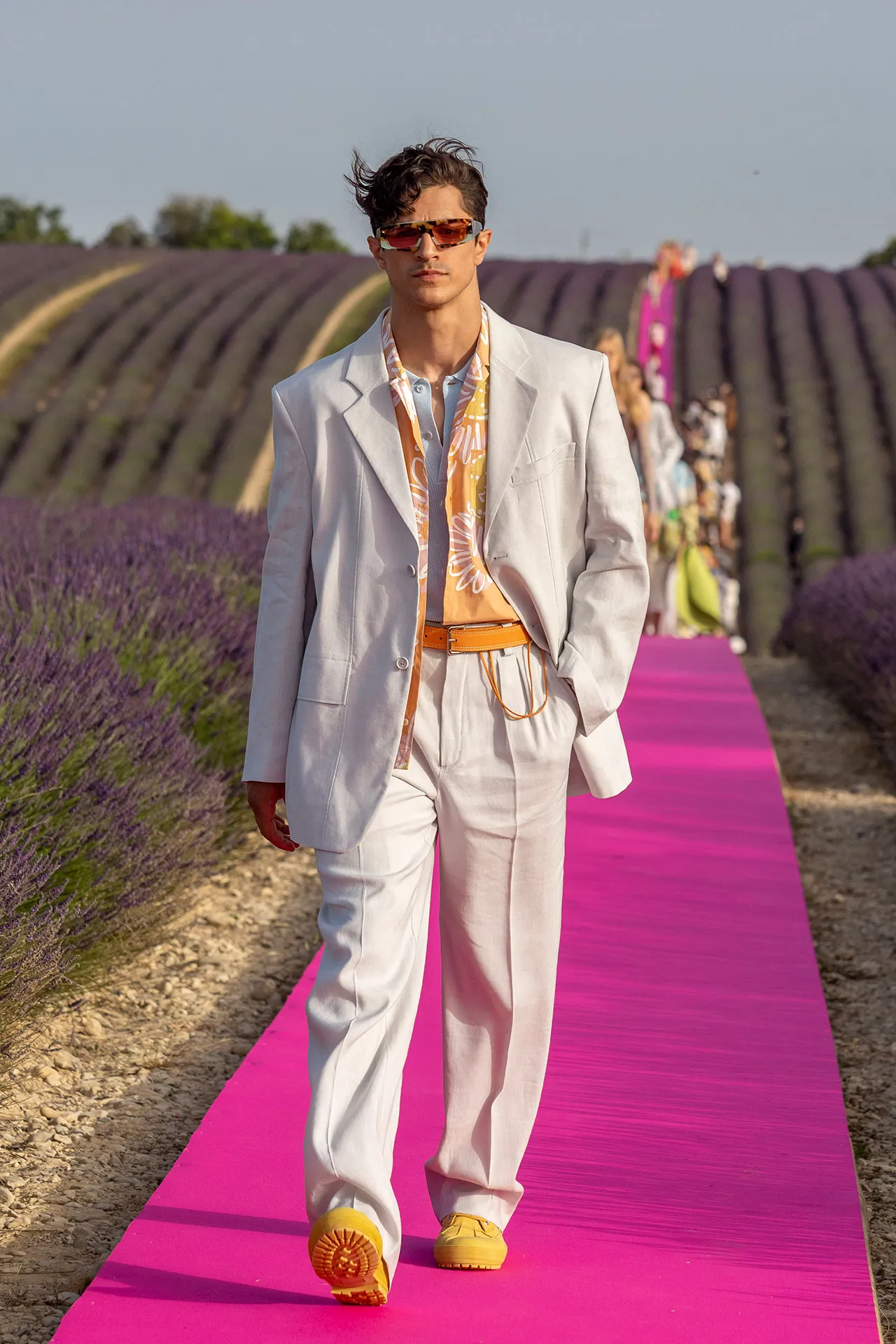 004 Vogue meets Jacquemus Vogueint June25 Getty Images 1 1 - FACES.ch