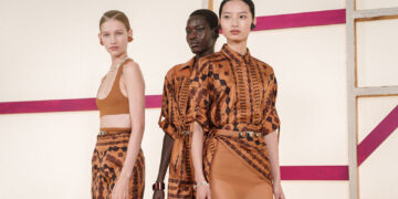 Hermès Frühling/Sommer 2025: Praktische Eleganz mit einem frechen Twist