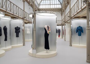 „Azzedine Alaïa, Thierry Mugler“ in der Fondation Azzedine Alaïa