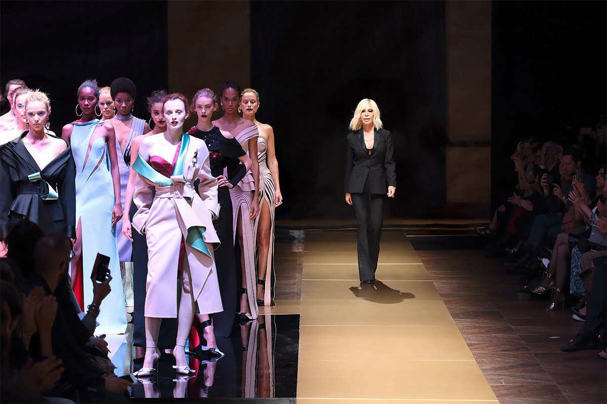 0425 DonatellaVersace 04 - FACES.ch