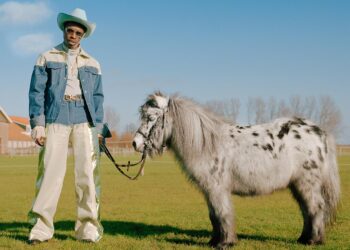 Die surreale Welt von Lois Cohen und Indiana Roma Voss