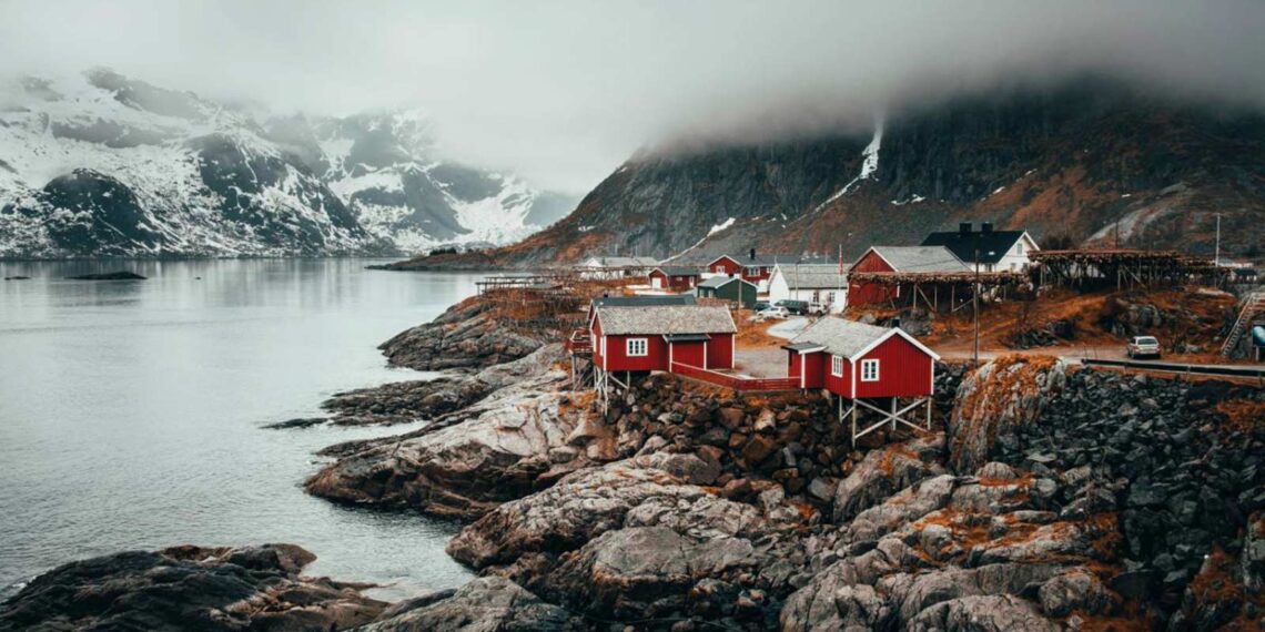 Wohnen wie in Skandinavien: 7 Interior-Tricks für mehr Hygge im Alltag