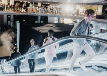 Mode auf Rolltreppen und Pop aus der Schweiz: Die Fashion Night im Shoppi Tivoli