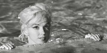 Am Pool mit Marilyn: „Marilyn & Me“ von Lawrence Schiller
