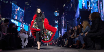 Ciao NYC, sono Gucci: Resort 2027 Collection erobert Times Square