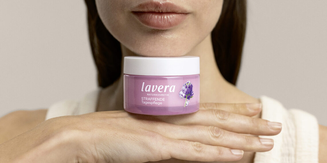 Straff statt schlaff: Die Straffende Linie von lavera Naturkosmetik