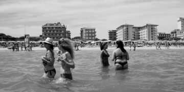 L’Eterna Vacanza: Die Fotografie von Giuseppe Pons