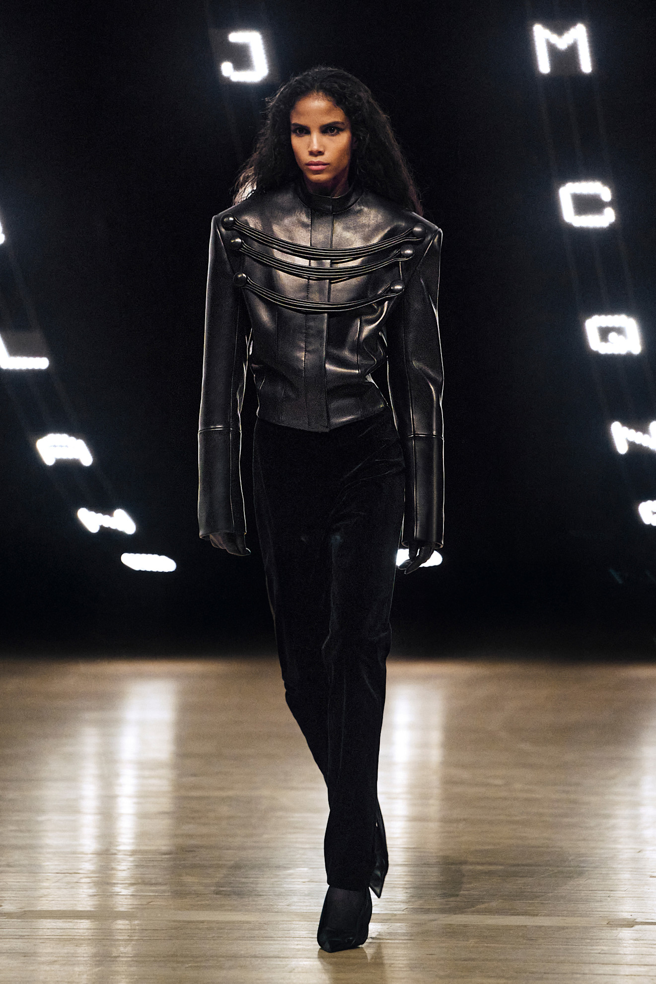 Schwarze Lederjacke mit Kordel-Details von Khaite