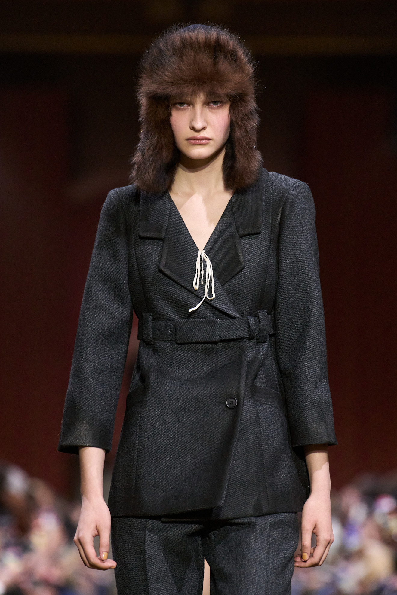 Kurzer Wickelmantel von Miu Miu